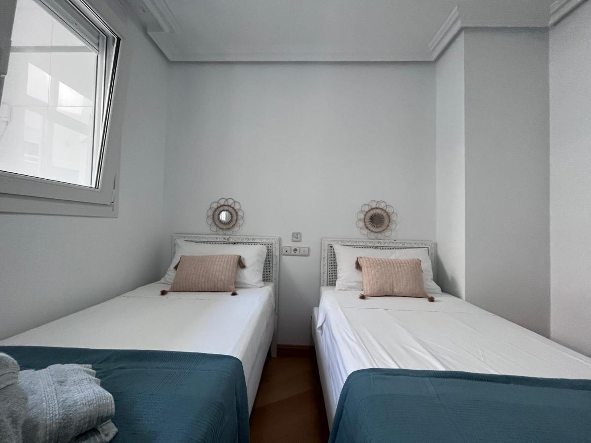Gatu Premium Villa Turquesa Playa Y Parking Cadiz Ngoại thất bức ảnh